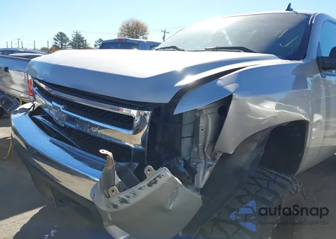 2007 Chevrolet Silverado 1500 Lt2 from USA, damaged, VIN 1GCEK19J97Z608283